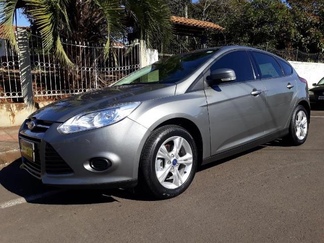 Focus 1.6 SE hacht Completo 2015 / unico dono