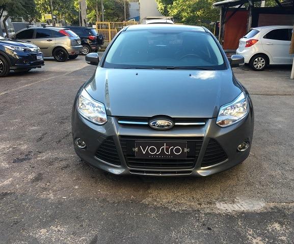 Ford/ Focus Sedan SE AT 2.0