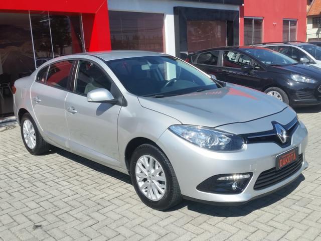 RENAULT FLUENCE DYNAMIQUE 2.0 16V HI-FLEX AUT. 2015 - Foto 3