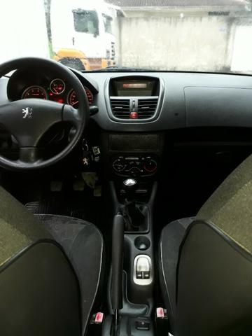 Peugeot 207 1.4 2010 completo - Foto 4