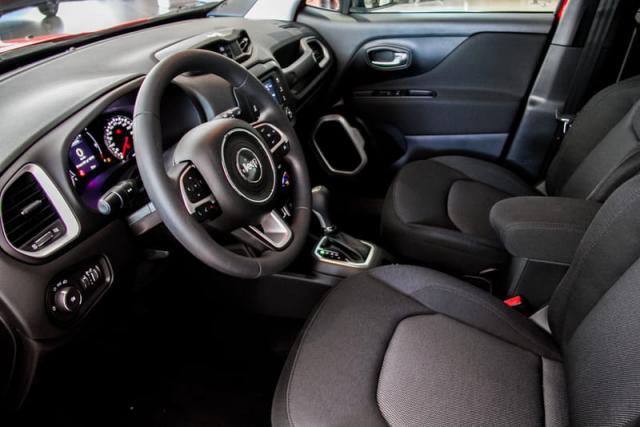 JEEP RENEGADE SPORT 1.8 FLEX AUT - Foto 13