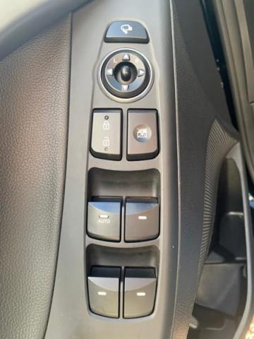 HYUNDAI ELANTRA GLS 2.0 16V FLEX AUT. - Foto 18
