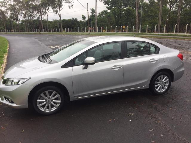 Honda Civic 2014 - Foto 4
