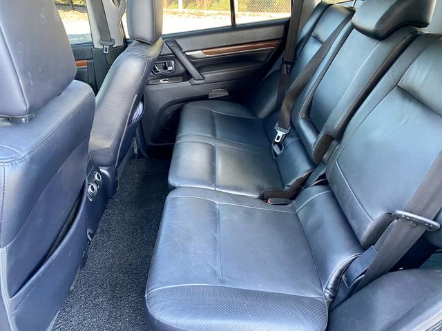 Pajero Full HPE 3.2 diesel ano 2011 4x4 Pneus BF Impecável - Foto 12