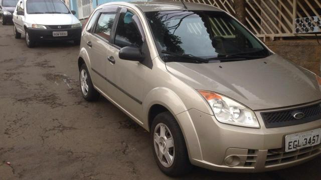 Ford Fiesta 1.0 2009 - Foto 2