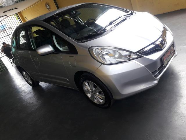Honda fit 1.5 aut IPVA 2020 pago 2013!!8mil!! - Foto 2