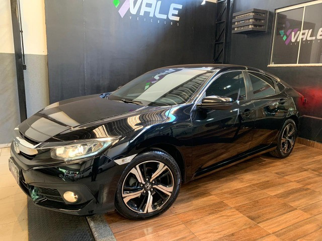 Civic EXL 2.0 com Revisões na Honda + Pneus Michelin