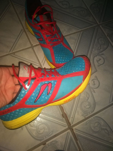 tenis newton gravity