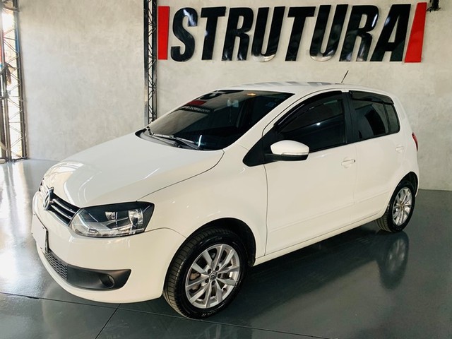 VOLKSWAGEN FOX 2014/2014 1.6 MI 8V FLEX 4P MANUAL