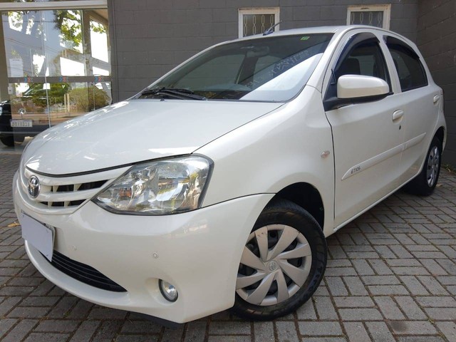 TOYOTA ETIOS X 1.3 16V FLEX AUT. 2017