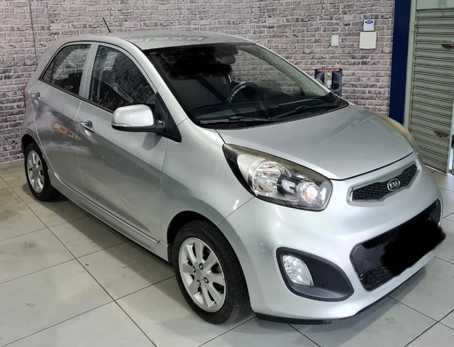 KIA PICANTO AUTOMÁTICO