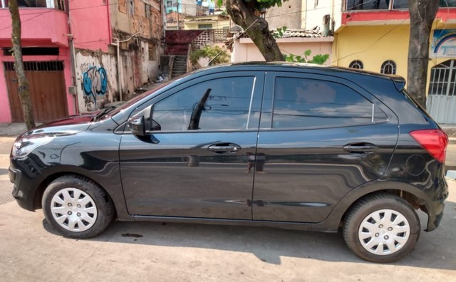 VENDE_SE UM FORD KA.