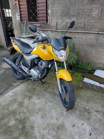 MOTO TITAN 150