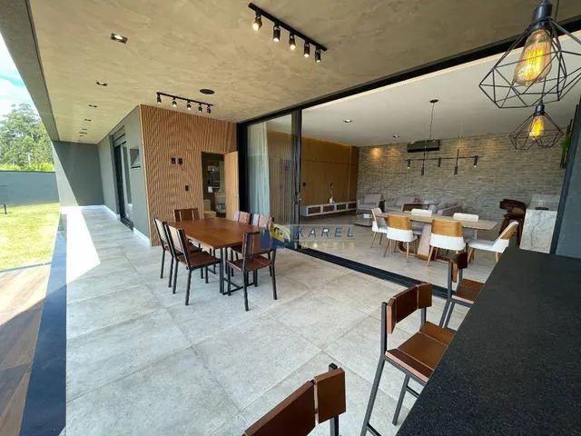 CASA TÉRREA NOVA à VENDA com 3 SUITES, PISCINA, ÁREA GOURMET INTEGRADA no CONDOMÍNIO TIPO  - Foto 2
