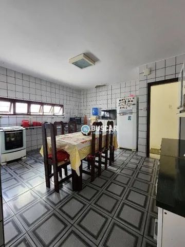 Casa com 6 dormitórios para alugar, 540 m² por R$ 12.000/mês - Sim - Feira de Santana/BA