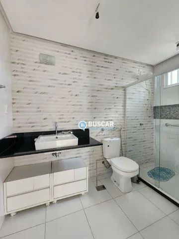 Casa com 6 dormitórios para alugar, 540 m² por R$ 12.000/mês - Sim - Feira de Santana/BA