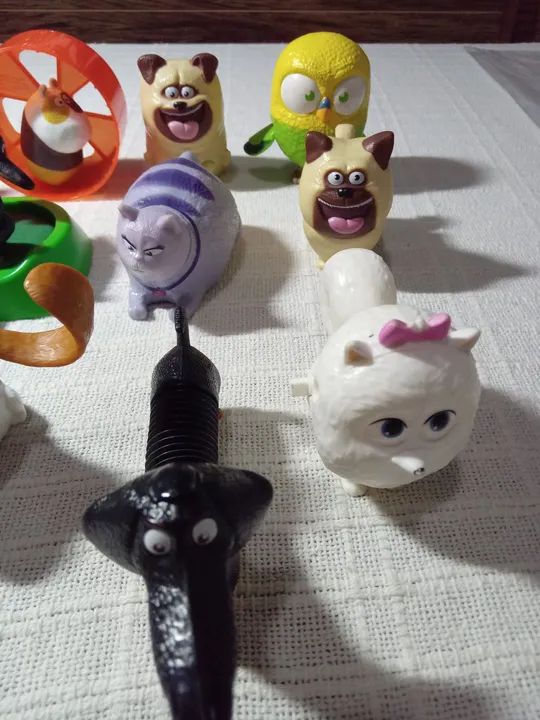 Coleção McDonald's Pets - A vida secreta dos bichos 15 bonecos sortidos - Foto 3