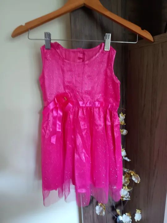 Vestido de festa infantil rosa com glitter - Foto 5