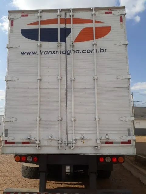 Carreta Baú 28 Pallets - Foto 7