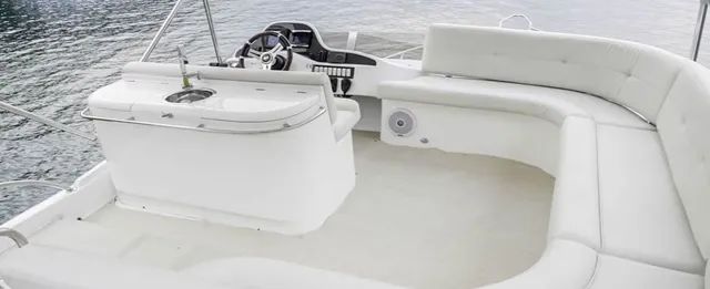 Lancha Real 415 Fly - Ano 2017 - Parelha Mercruiser TDI 370 - Diesel - Foto 13