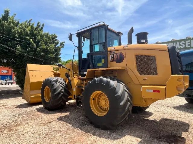 Pá Carregadeira Caterpillar 938K - Foto 2