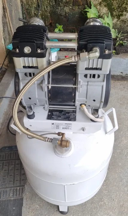 Compressor de Ar Dental - Dabi