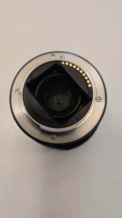Lente Sony FE 28mm F/2.0 - SEL28F20 - Foto 4
