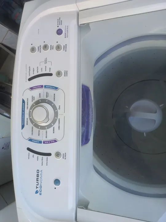 Máquina de Lavar Roupa Turbo Economia