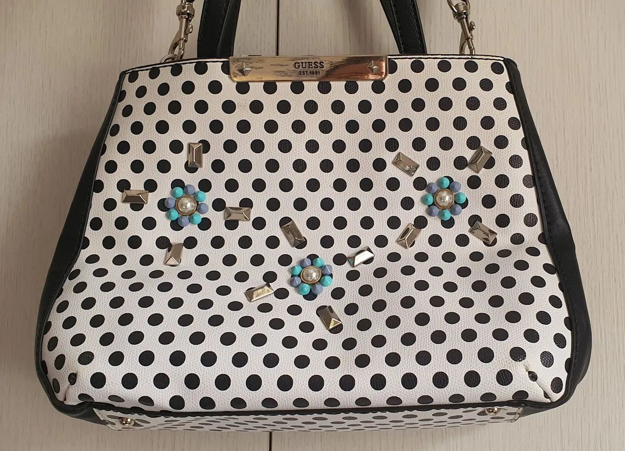 Bolsa Guess em Poá com Detalhes - Original