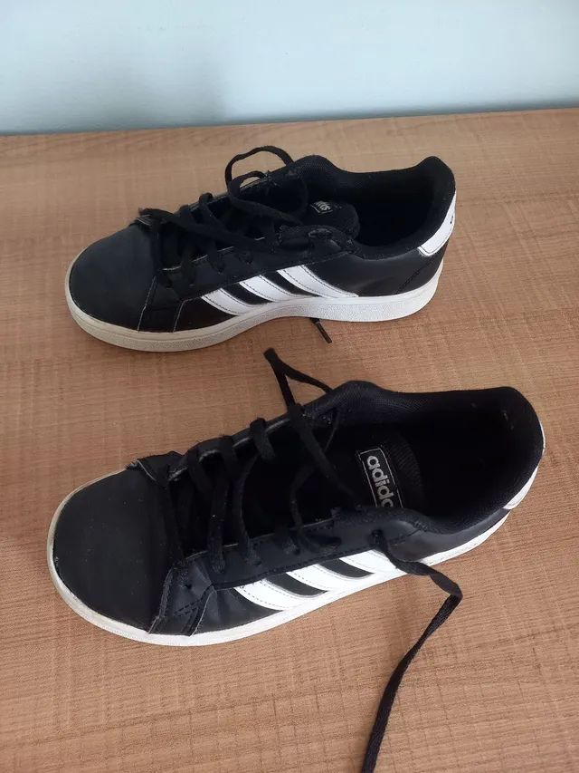 Tenis infantil adidas tamanho 31 - Foto 2