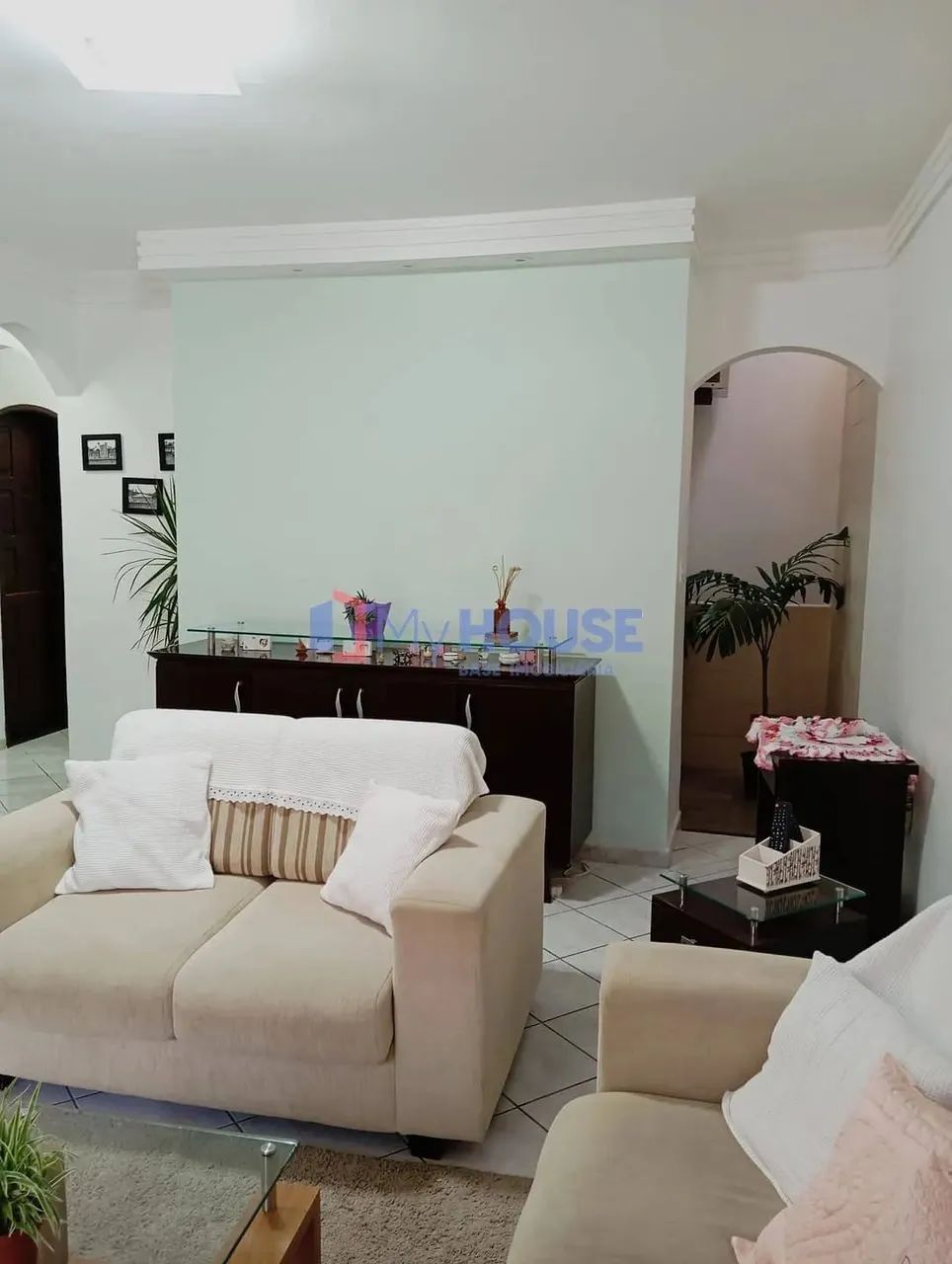 Sobrado Espaçoso com 2 Casas, Varandas e Áreas de Luz - Ilhéus, Ba - Foto 5