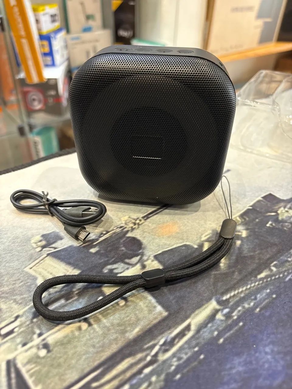 Caixa de Som Bluetooth Portátil