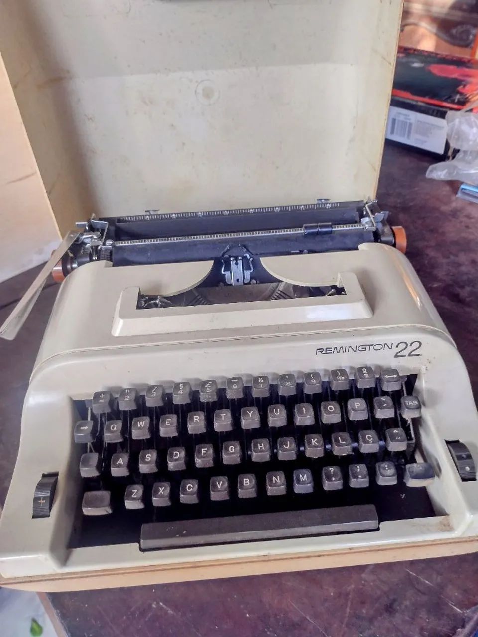 Máquina de escrever antiga Remington 22 - Foto 2