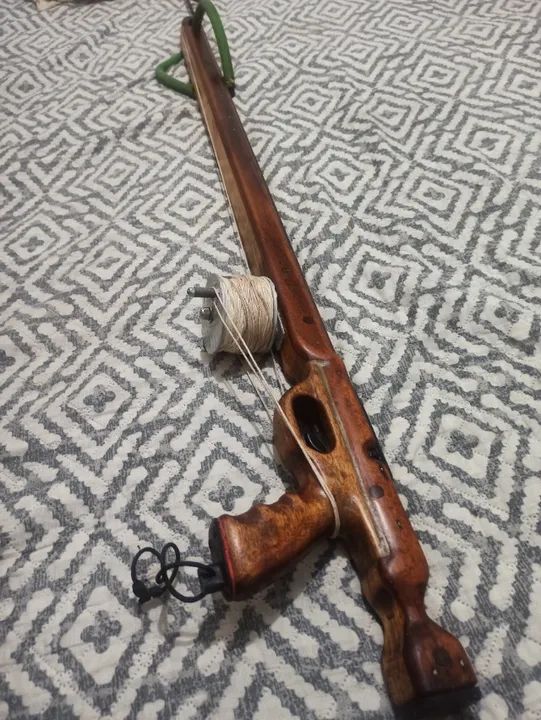 Arbalete Artesanal de Madeira - Foto 2