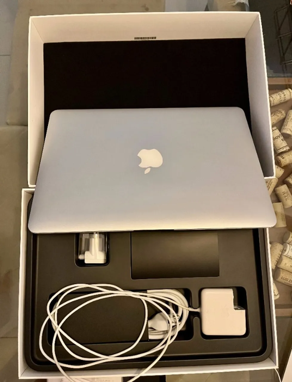 2017 MacBook Air13インチ i5 8GB 251GB-6 MacBook Air (13 polegadas, 2017) - Especificações técnicas