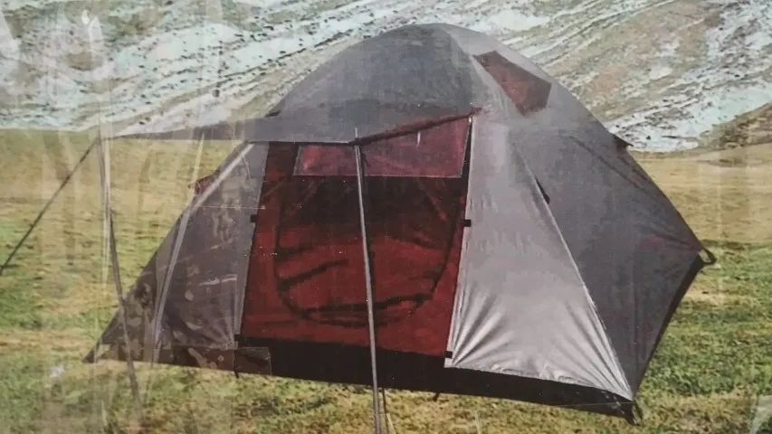 Barraca Patrol 240 para 4/6 pessoas 