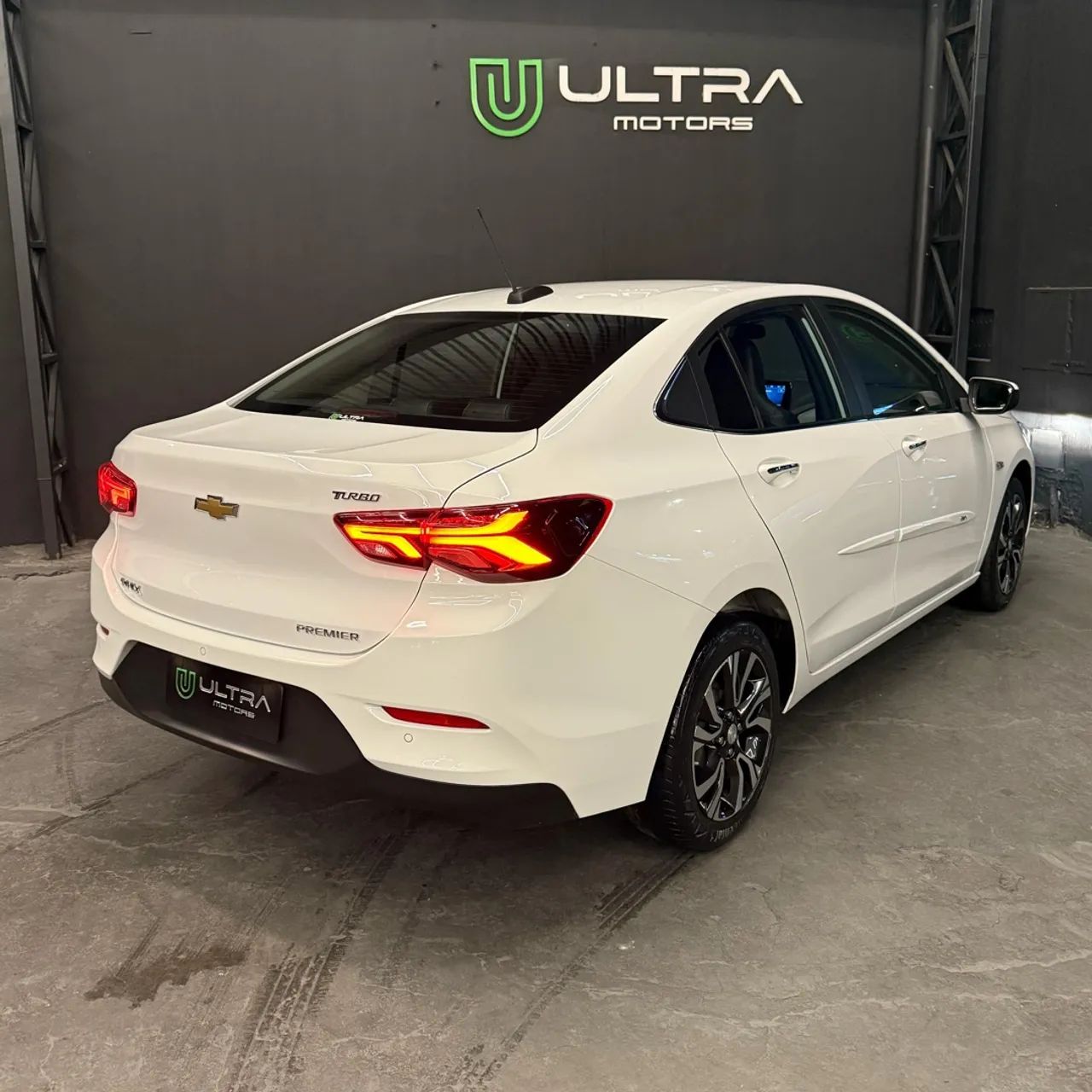 Chevrolet Onix Plus Premier 2 2023  - Foto 4
