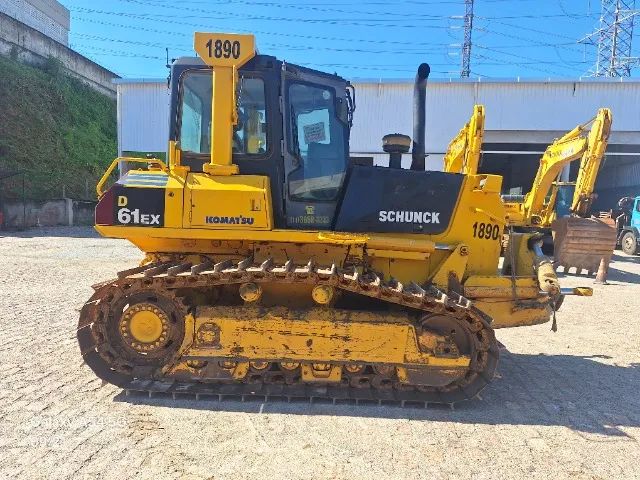 Trator de Esteira Komatsu D61EX-15EO ano 2011  - Foto 4