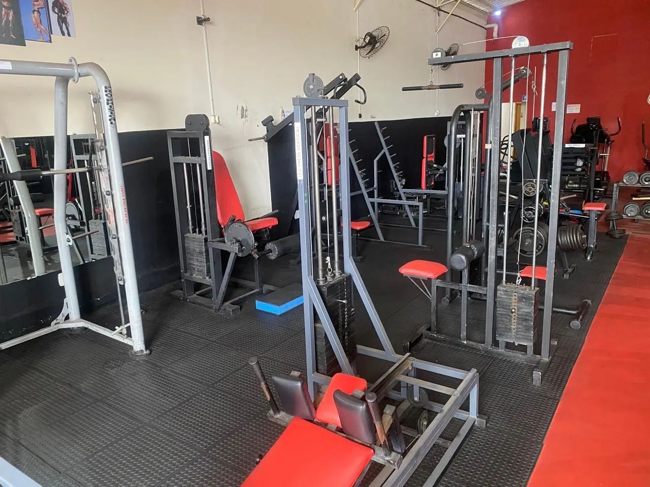 Aparelhos de musculação para academia - Foto 4