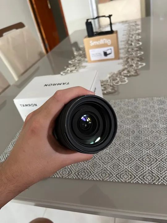 Lente Tamron 17-70mm F/2.8 Di III-A VC RXD para Câmeras Sony E-Mount - Foto 3