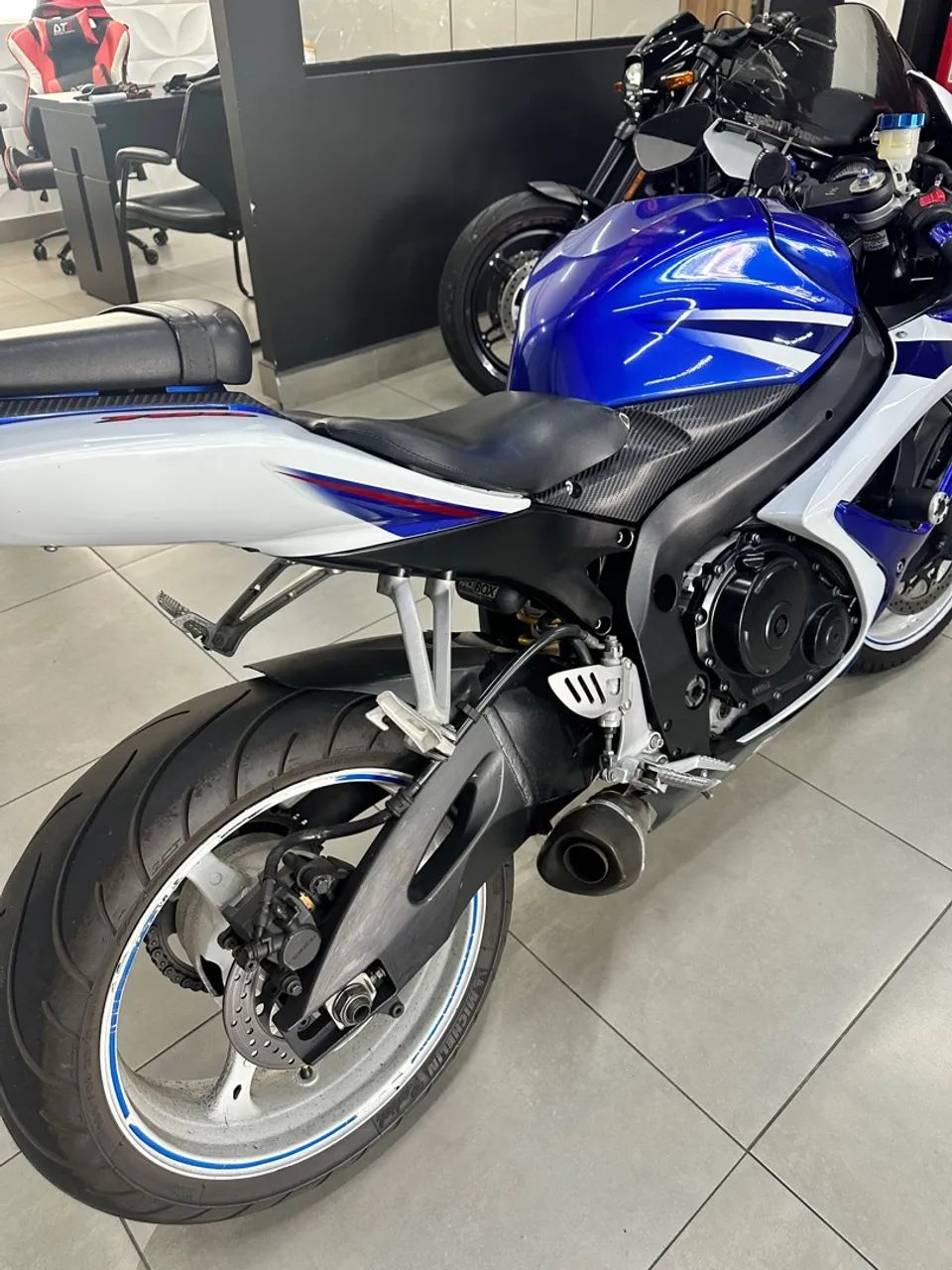 GSX -R750 SRAD  - Foto 4