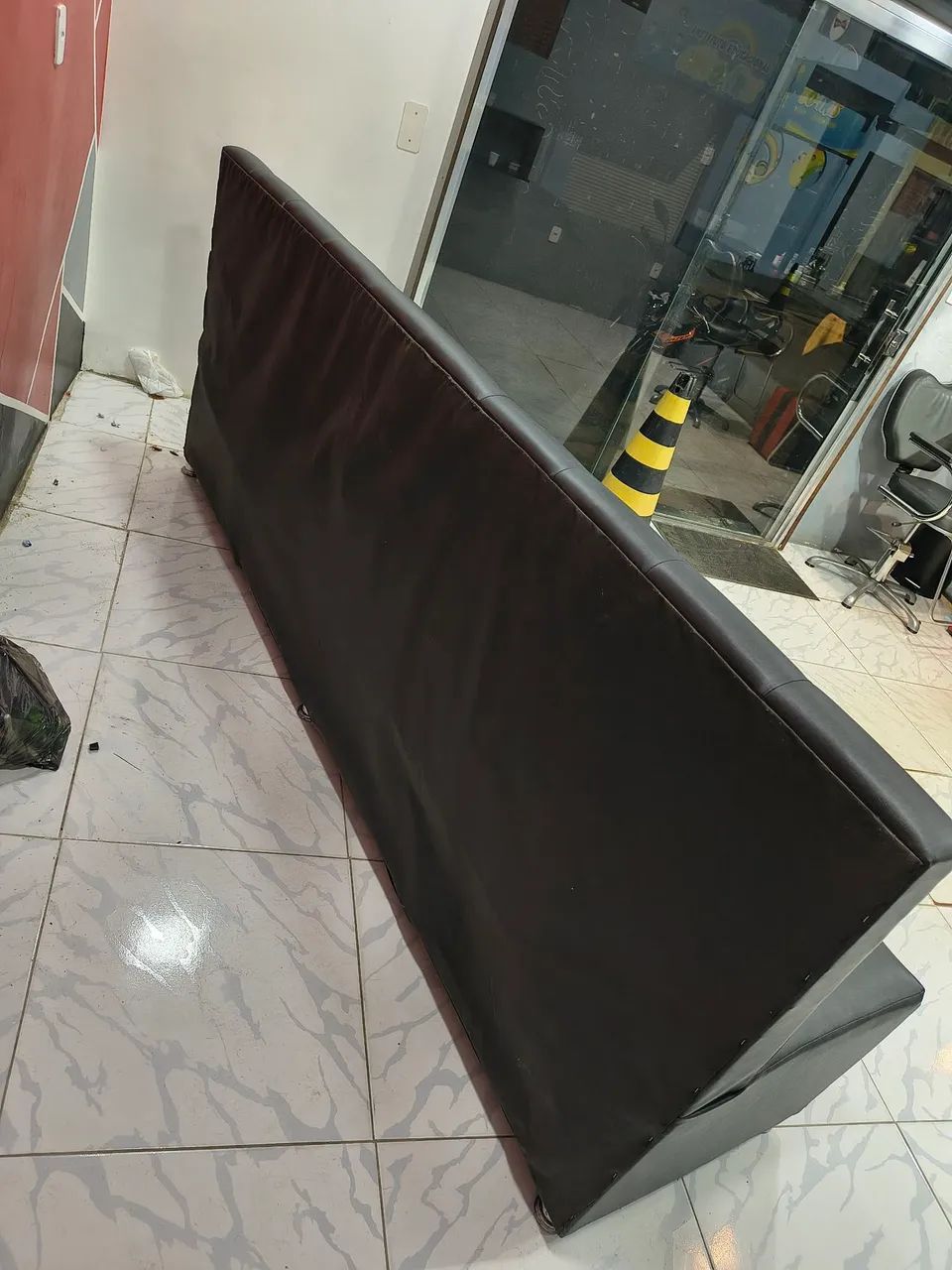 Sofá moderno para sala de estar. Barbearia  - Foto 2