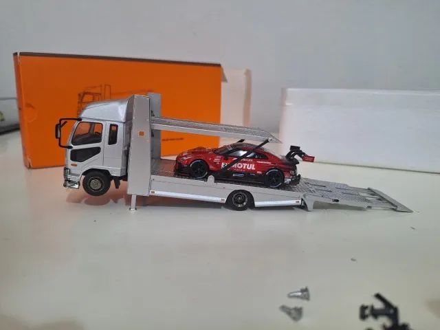 GCD Mitsubishi Fuso Fighter (Double decker transporter, diecast 1