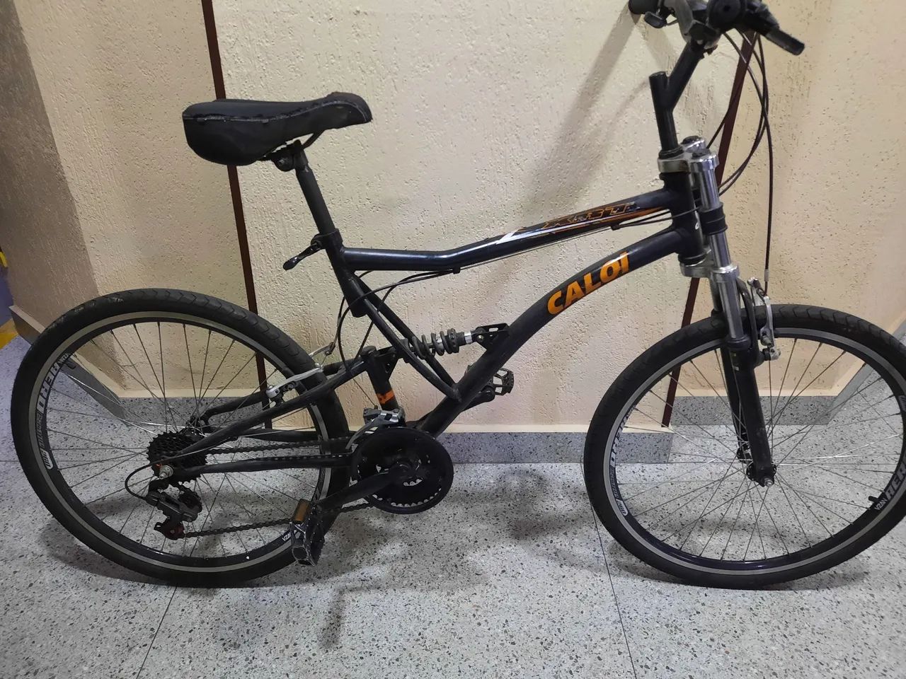Bicicleta Caloi Aro 26 xrt