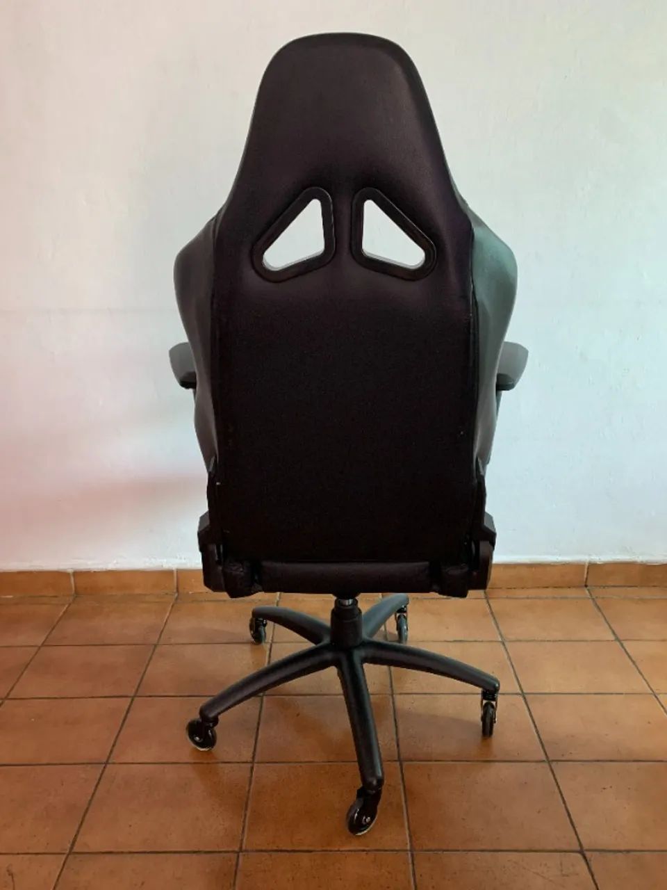 Cadeira Gamer Dazz Big Boss Preto 180o Roda Pichau Soft Como Nova Brinde Almofada Husky - Foto 2