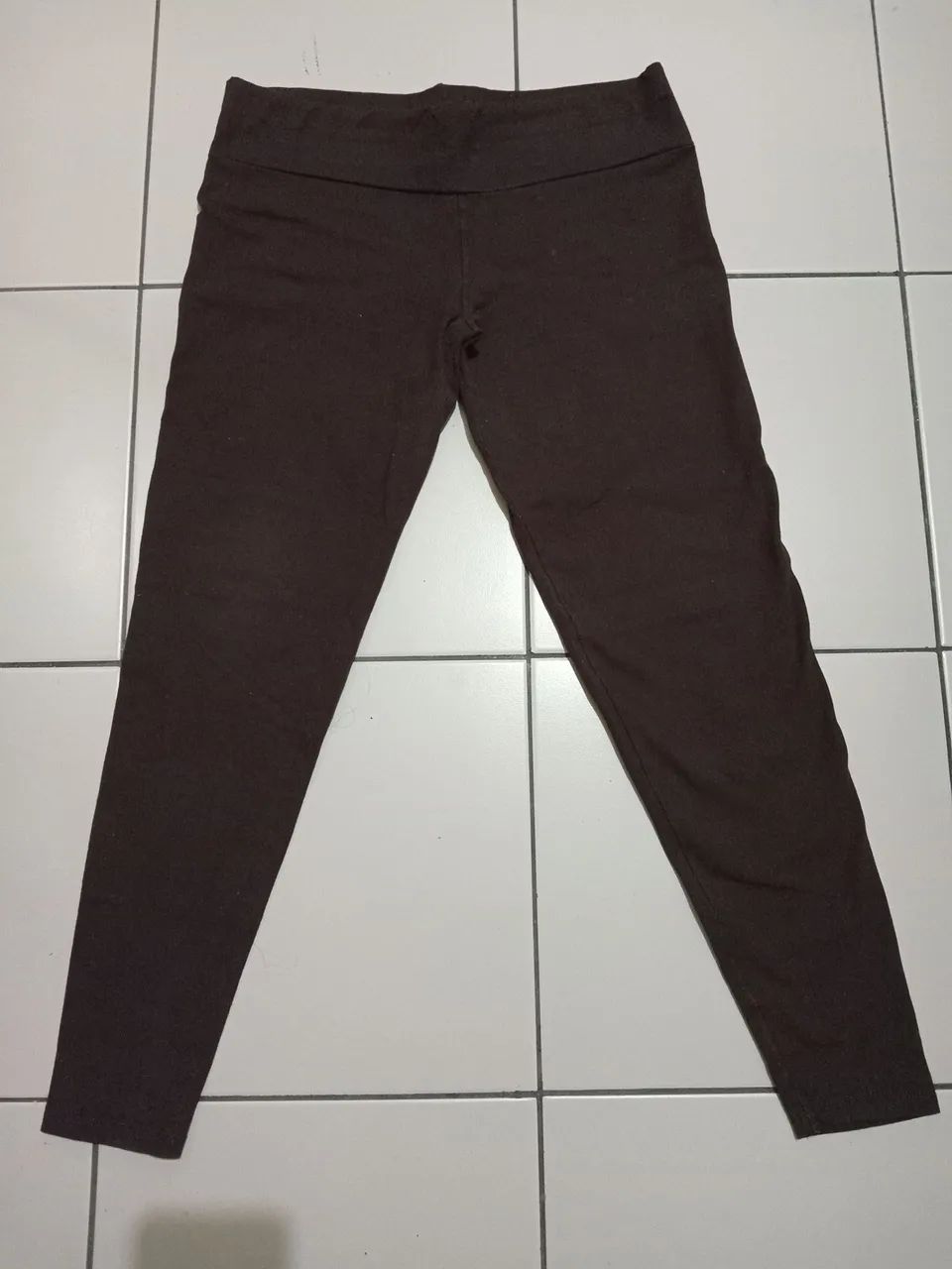Calça Fuso Legging Confortável Marrom