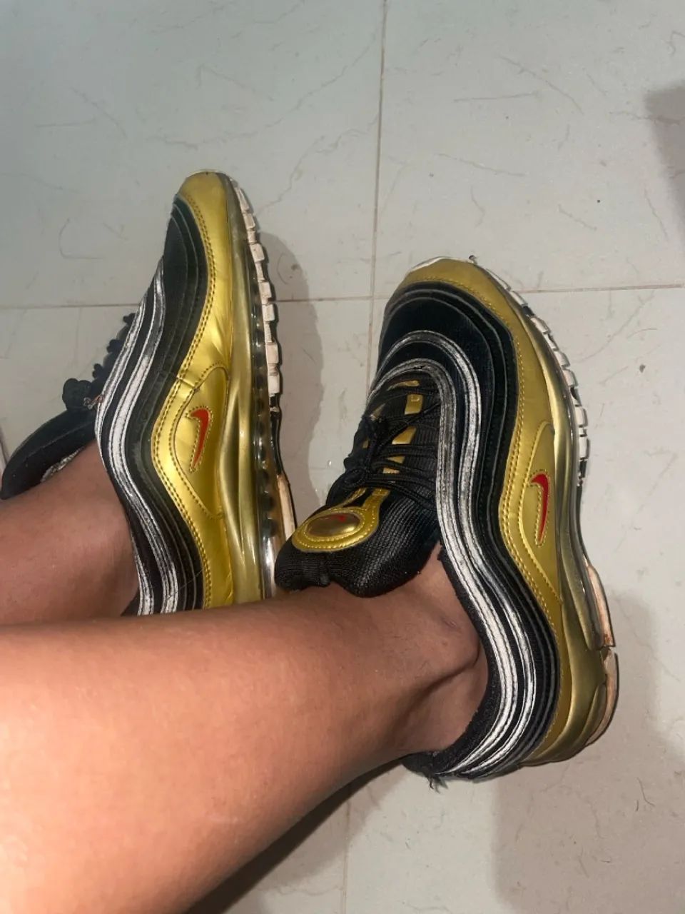nike air max dia black and gold