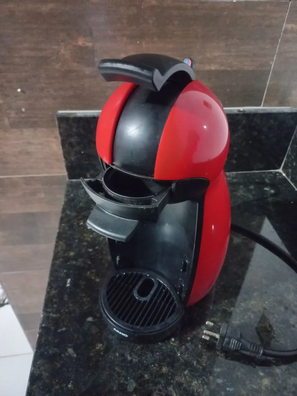 Cafeteira Dolce Gusto Vermelha