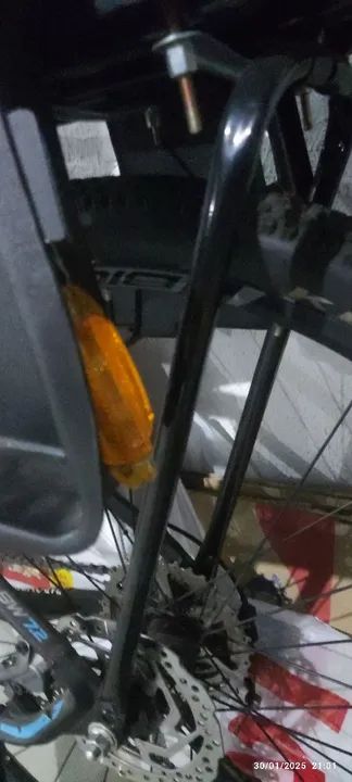 Cadeirinha de bebê para bike - Foto 4