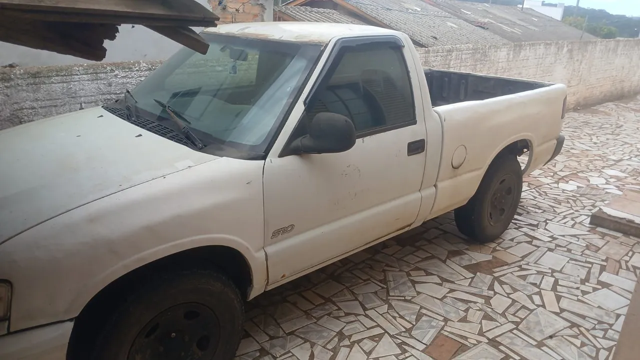 S10 4x2 a gasolina motor 2.2 repasse